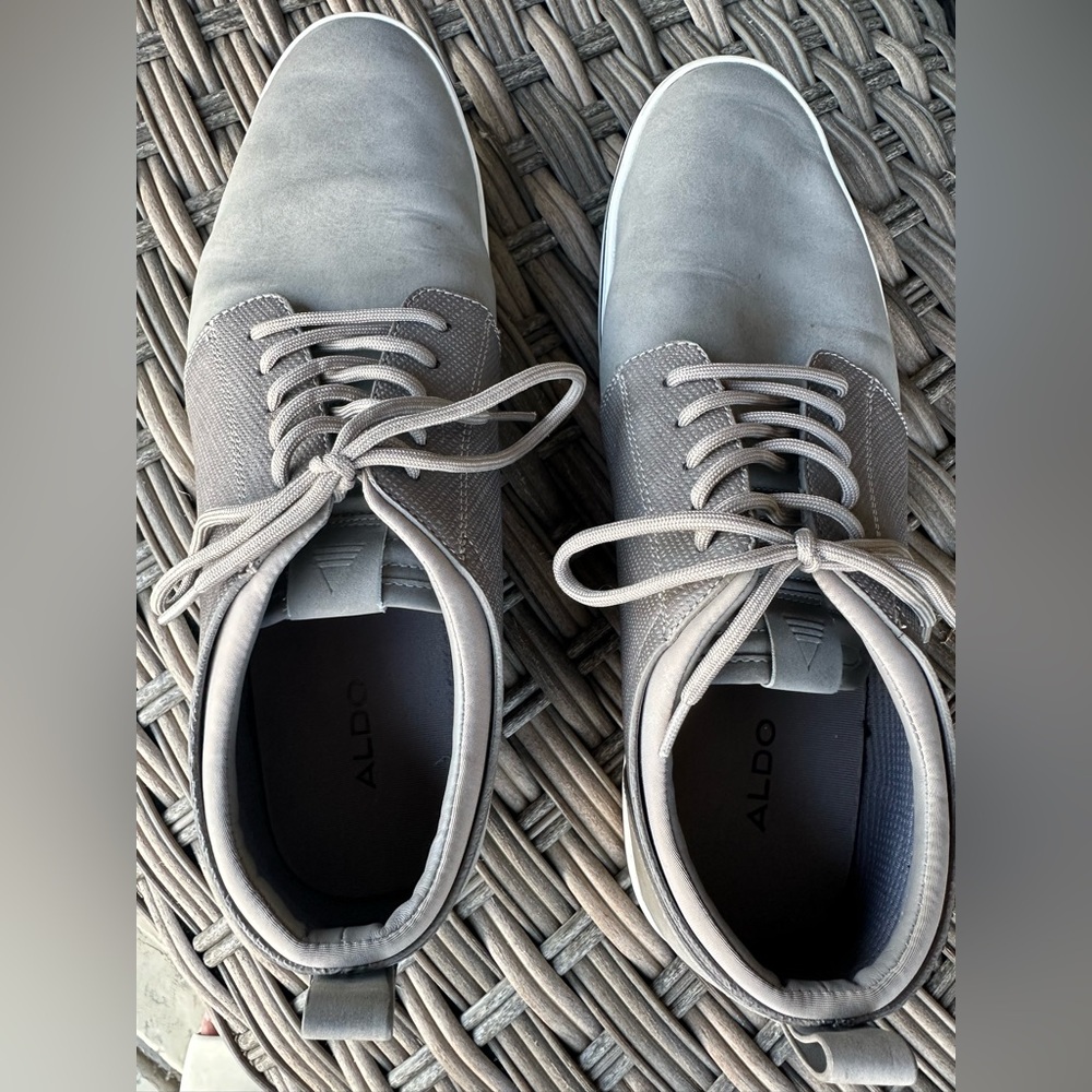 Aldo Men’s Gray Suede Sneakers Size 10